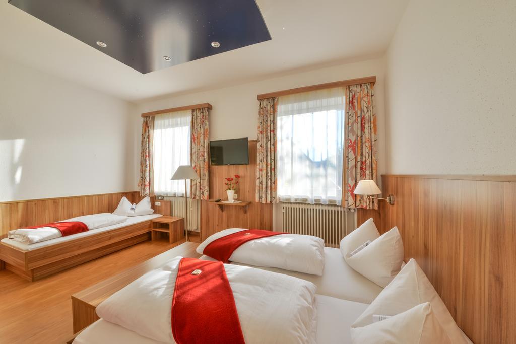 Hotel Drei Loewen Dachau Szoba fotó