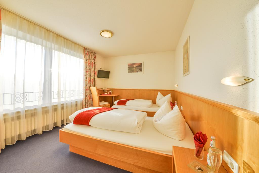 Hotel Drei Loewen Dachau Szoba fotó